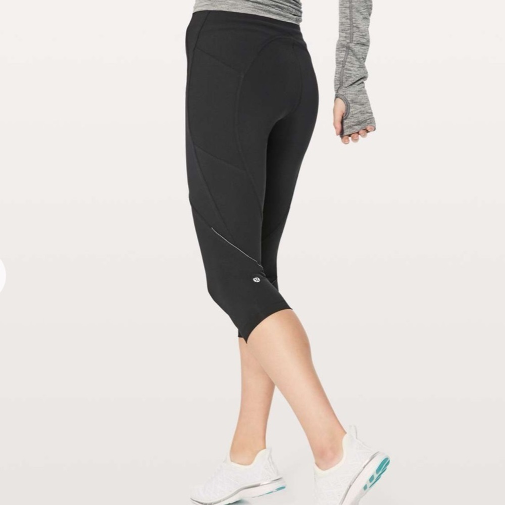 Lululemon Lead The Pack Crop 23"Leggings